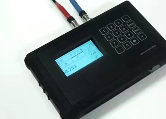 Transit Time LCD 10KHz DN1200 Ultrasonic Flow Meter